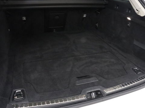 Volvo V90 2.0 T6 AWD Inscription Plug In | Panoramadak | Leder | Stoel & stuurverwarming | Trekhaak | Camera | Adaptive cruise | Carplay | Achterbankverwarming | 19'' | Harman/Kardon | PHEV