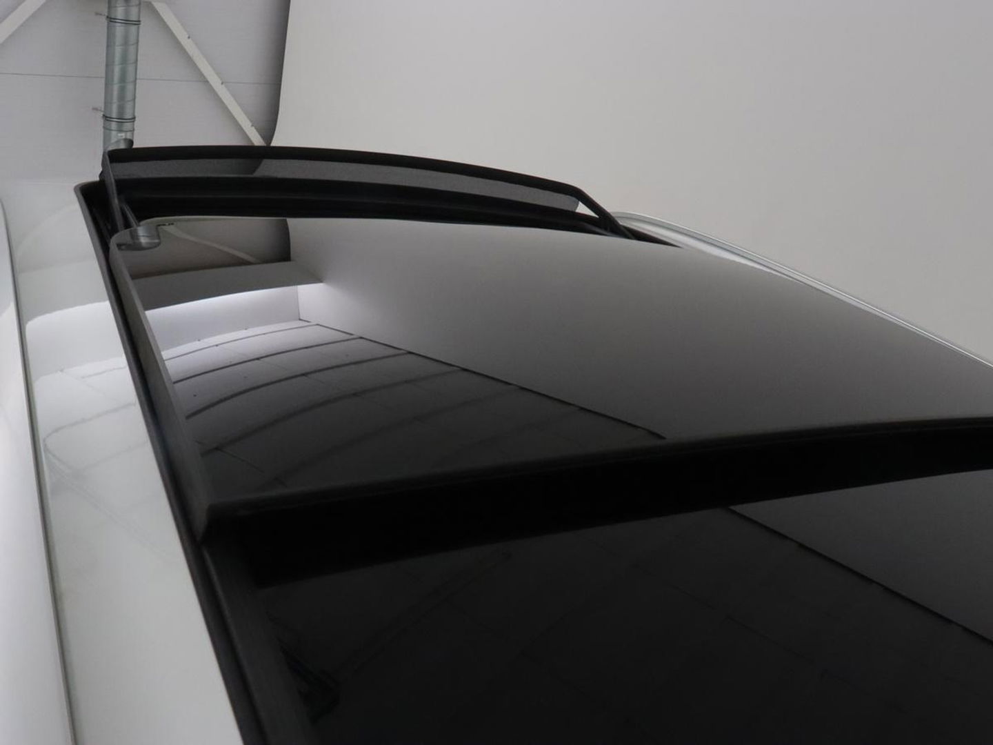 Volvo V90 2.0 T6 AWD Inscription Plug In | Panoramadak | Leder | Stoel & stuurverwarming | Trekhaak | Camera | Adaptive cruise | Carplay | Achterbankverwarming | 19'' | Harman/Kardon | PHEV