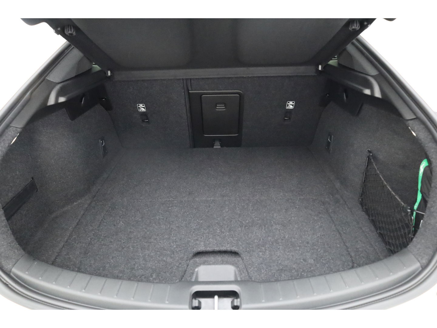 Polestar 2 Long Range Dual Motor Launch Edition 78kWh Performance Pack | Pano | Trekhaak | H&K Audio | 20'' | 4x Stoelverw. | Adapt. Cruise | 360cam