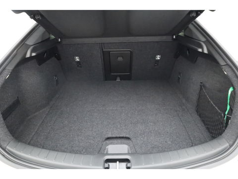 Polestar 2 Long Range Dual Motor Launch Edition 78kWh Performance Pack | Pano | Trekhaak | H&K Audio | 20'' | 4x Stoelverw. | Adapt. Cruise | 360cam