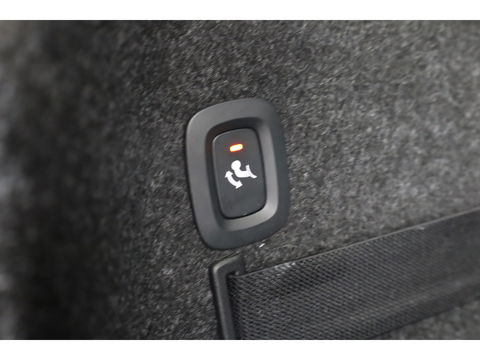 Polestar 2 Long Range Dual Motor Launch Edition 78kWh Performance Pack | Pano | Trekhaak | H&K Audio | 20'' | 4x Stoelverw. | Adapt. Cruise | 360cam