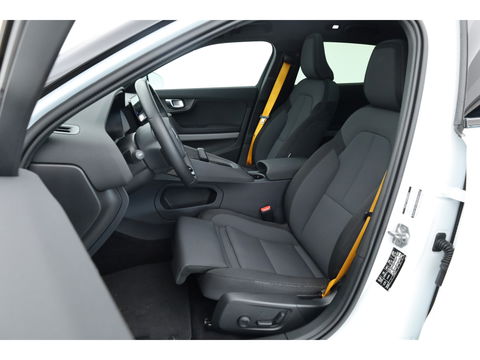 Polestar 2 Long Range Dual Motor Launch Edition 78kWh Performance Pack | Pano | Trekhaak | H&K Audio | 20'' | 4x Stoelverw. | Adapt. Cruise | 360cam