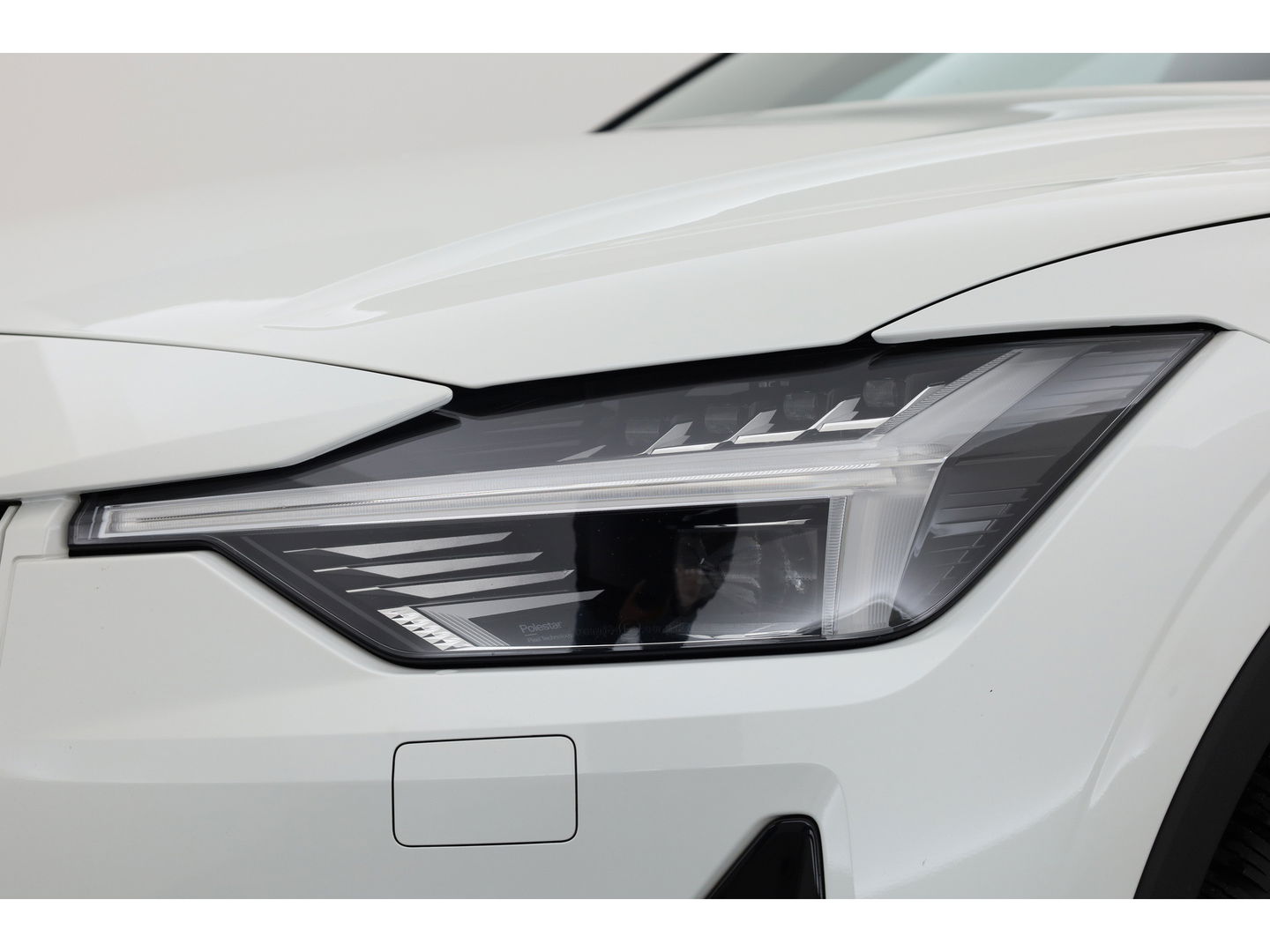 Polestar 2 Long Range Dual Motor Launch Edition 78kWh Performance Pack | Pano | Trekhaak | H&K Audio | 20'' | 4x Stoelverw. | Adapt. Cruise | 360cam