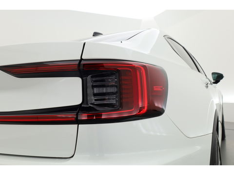 Polestar 2 Long Range Dual Motor Launch Edition 78kWh Performance Pack | Pano | Trekhaak | H&K Audio | 20'' | 4x Stoelverw. | Adapt. Cruise | 360cam