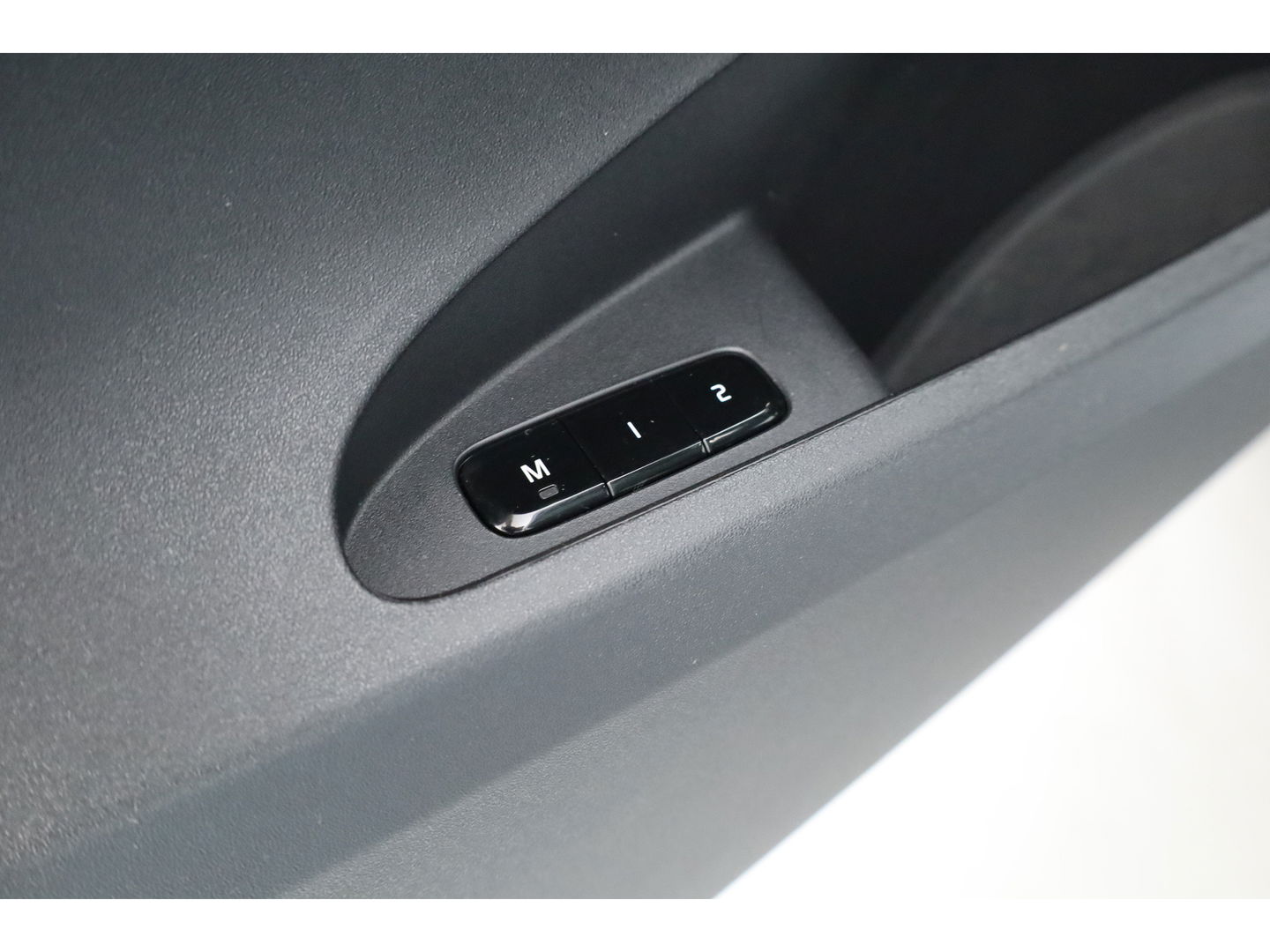 Polestar 2 Long Range Dual Motor Launch Edition 78kWh Performance Pack | Pano | Trekhaak | H&K Audio | 20'' | 4x Stoelverw. | Adapt. Cruise | 360cam