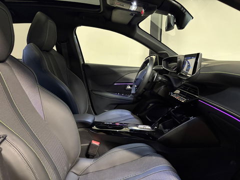 Peugeot 208 Hybrid 136 e-DCS6 GT PANO KEYLESS VOL'