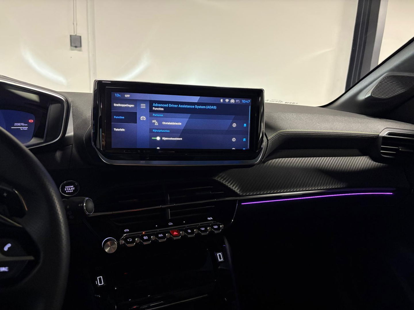 Peugeot 208 Hybrid 136 e-DCS6 GT PANO KEYLESS VOL'