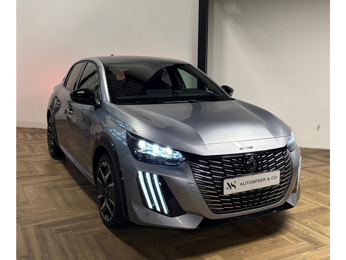 Peugeot 208 Hybrid 136 e-DCS6 GT PANO KEYLESS VOL'