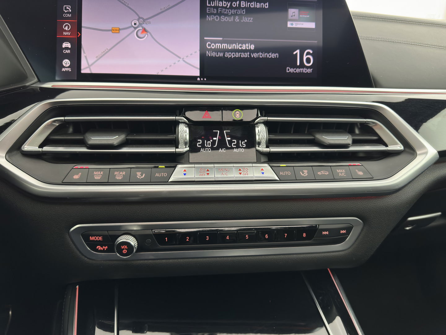 BMW X5 M50d M-Sportpack High Executive Aut. *PANO | HEAD-UP | LASER-LED | LUXURY-LEATHER | SOFT-CLOSE | ADAPTIVE-CRUISE | HARMAN/KARDON | BLIND-SPOT | MEMORY-PACK | TOP-VIEW | DIGI-COCKPIT | NAVI-FULLMAP | ECC | PDC | TOWBAR |