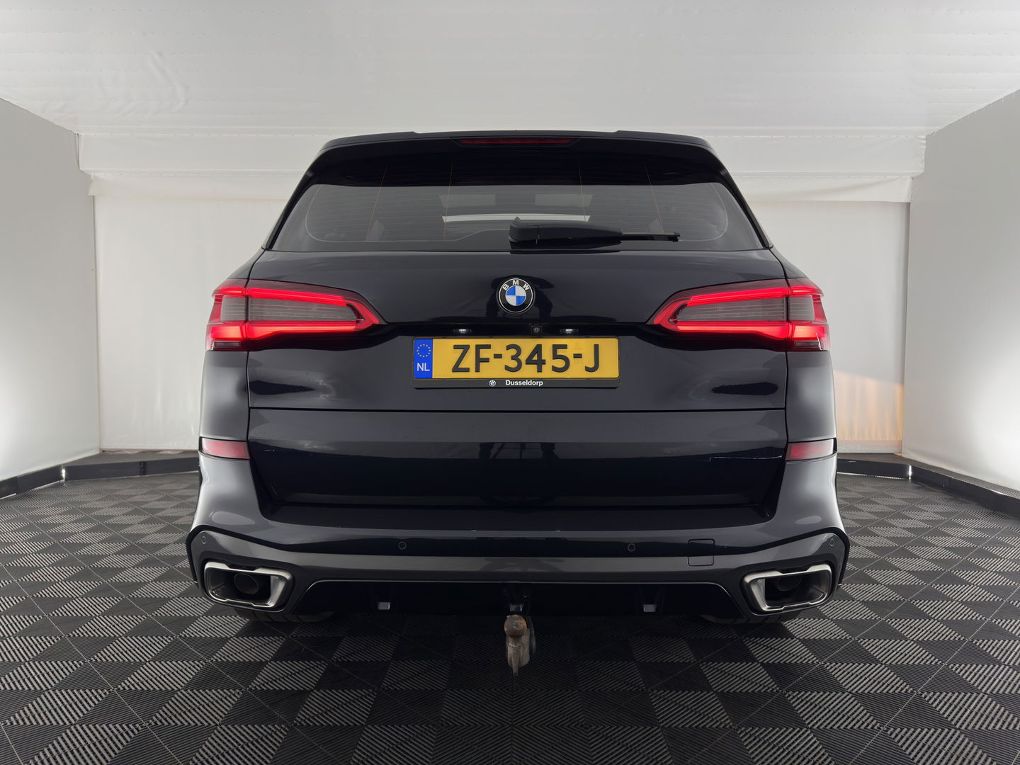 BMW X5 M50d M-Sportpack High Executive Aut. *PANO | HEAD-UP | LASER-LED | LUXURY-LEATHER | SOFT-CLOSE | ADAPTIVE-CRUISE | HARMAN/KARDON | BLIND-SPOT | MEMORY-PACK | TOP-VIEW | DIGI-COCKPIT | NAVI-FULLMAP | ECC | PDC | TOWBAR |