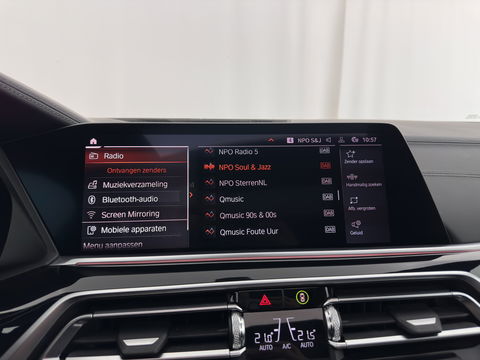 BMW X5 M50d M-Sportpack High Executive Aut. *PANO | HEAD-UP | LASER-LED | LUXURY-LEATHER | SOFT-CLOSE | ADAPTIVE-CRUISE | HARMAN/KARDON | BLIND-SPOT | MEMORY-PACK | TOP-VIEW | DIGI-COCKPIT | NAVI-FULLMAP | ECC | PDC | TOWBAR |