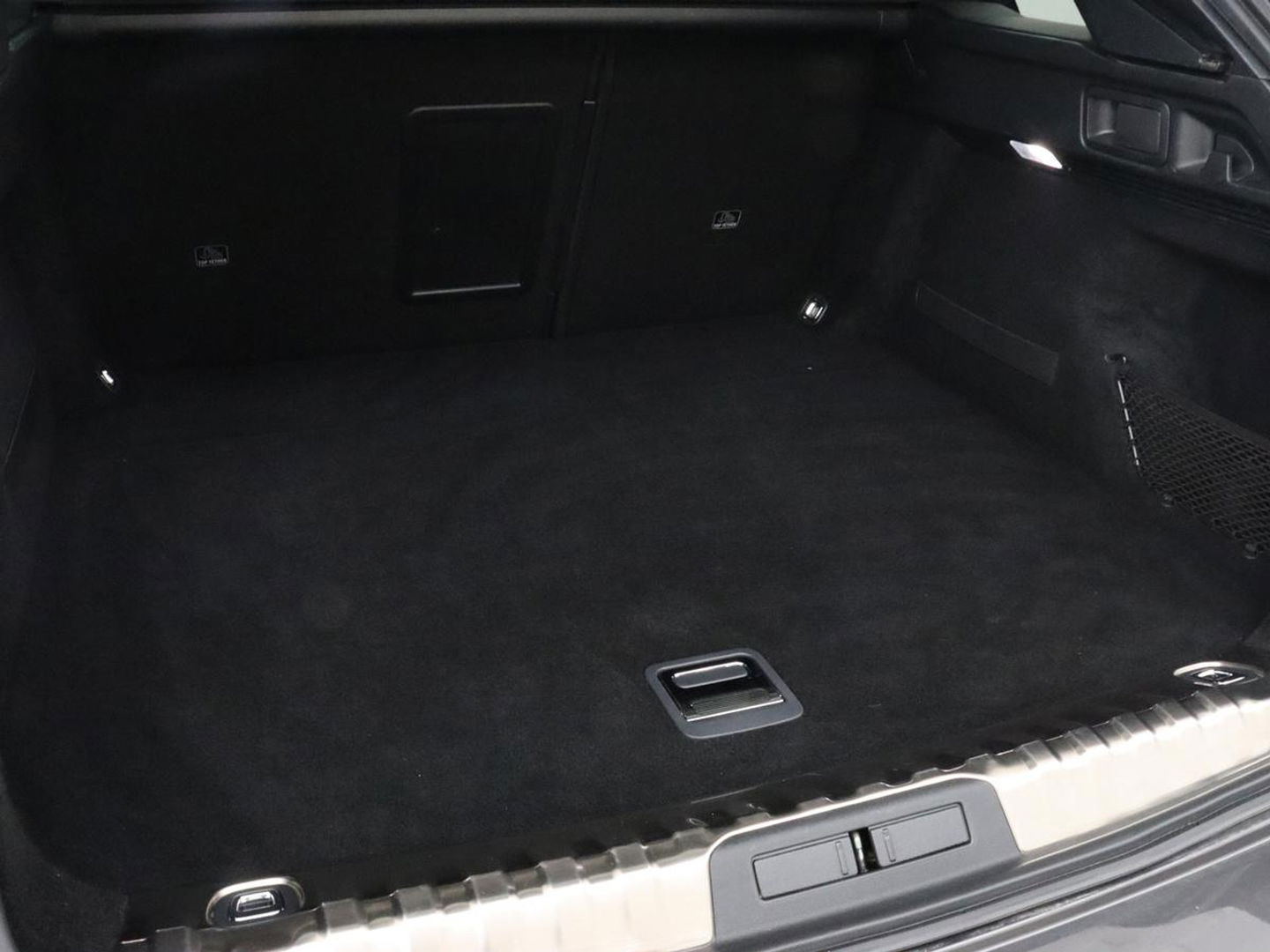 Peugeot 508 1.6 HYbrid Allure | Trekhaak | Adaptive cruise | Half leder | Camera | Carplay | Navigatie | Sfeerverlichting | Full LED | Climate control | PHEV | Plug In