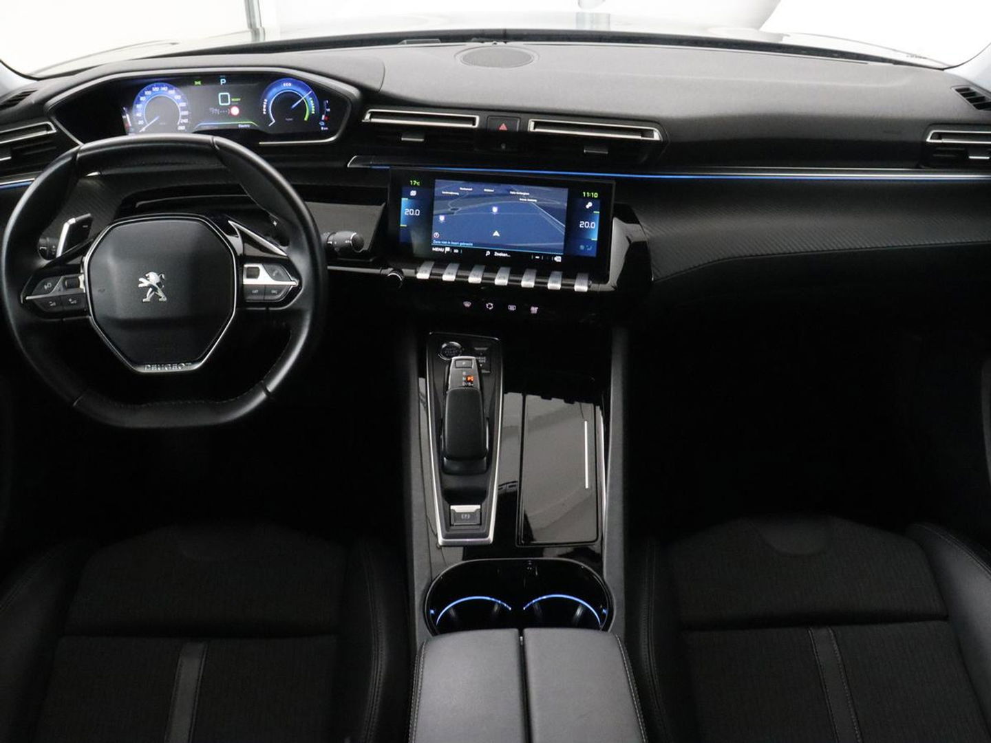 Peugeot 508 1.6 HYbrid Allure | Trekhaak | Adaptive cruise | Half leder | Camera | Carplay | Navigatie | Sfeerverlichting | Full LED | Climate control | PHEV | Plug In