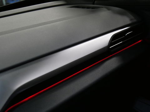 Volkswagen ID.4 1ST 77kWh/ TREKHAAK/ CAMERA/ LED KOPLAMPEN/ LUXE INTERIEUR