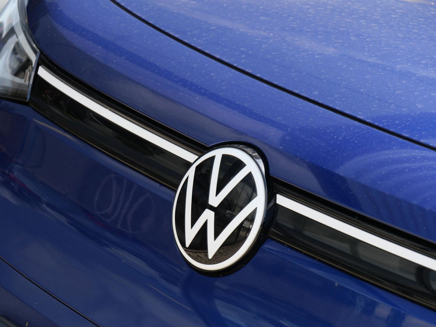 Volkswagen ID.4 1ST 77kWh/ TREKHAAK/ CAMERA/ LED KOPLAMPEN/ LUXE INTERIEUR