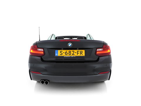 BMW 2 Serie Cabrio 220d Sport M-Sportpack Aut. *FULL-LEATHER | XENON | HARMAN/KARDON | MEMORY-PACK | HEATED-SPORTSEATS | NAVI-FULLMAP | DAB+ | ECC | PDC | 19''ALU*