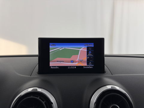 Audi A3 Sportback 1.4 TFSI Ambition Pro Line S g-tron Aut. *1/2LEATHER | XENON | NAVI-FULLMAP | SPORT-SEATS | PRIVACY-GLASS | ECC | CRUISE | 18''ALU | TOWBAR*