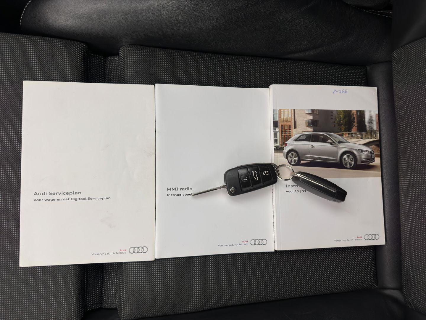 Audi A3 Sportback 1.4 TFSI Ambition Pro Line S g-tron Aut. *1/2LEATHER | XENON | NAVI-FULLMAP | SPORT-SEATS | PRIVACY-GLASS | ECC | CRUISE | 18''ALU | TOWBAR*