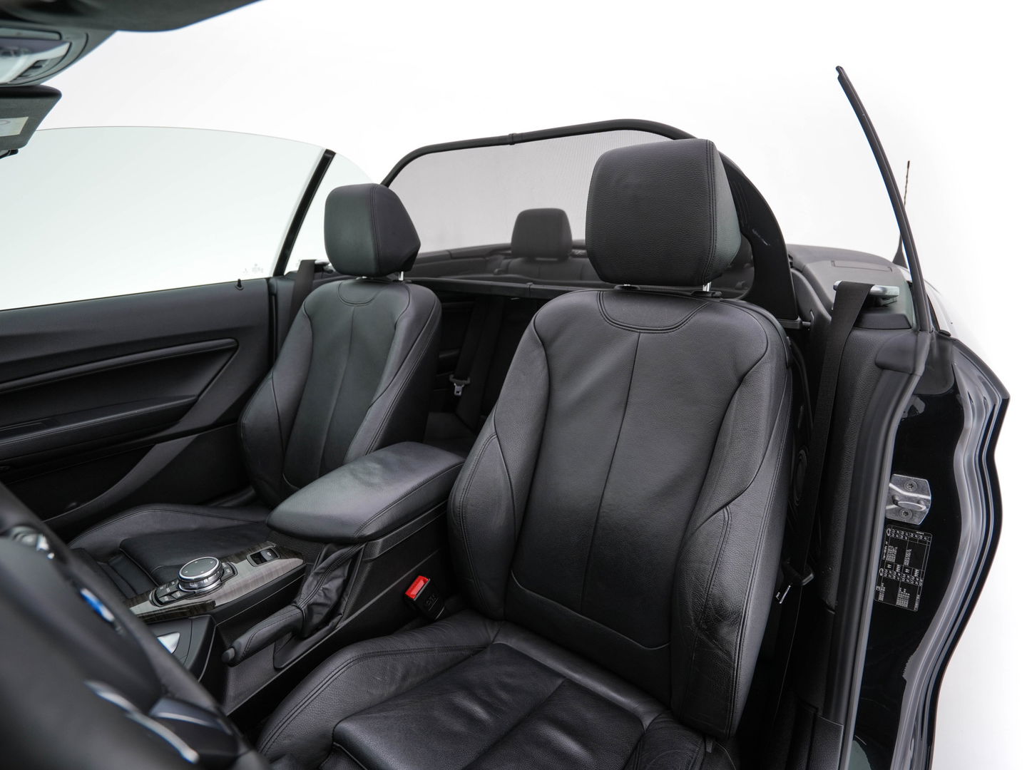 BMW 2 Serie Cabrio 220d Sport M-Sportpack Aut. *FULL-LEATHER | XENON | HARMAN/KARDON | MEMORY-PACK | HEATED-SPORTSEATS | NAVI-FULLMAP | DAB+ | ECC | PDC | 19''ALU*