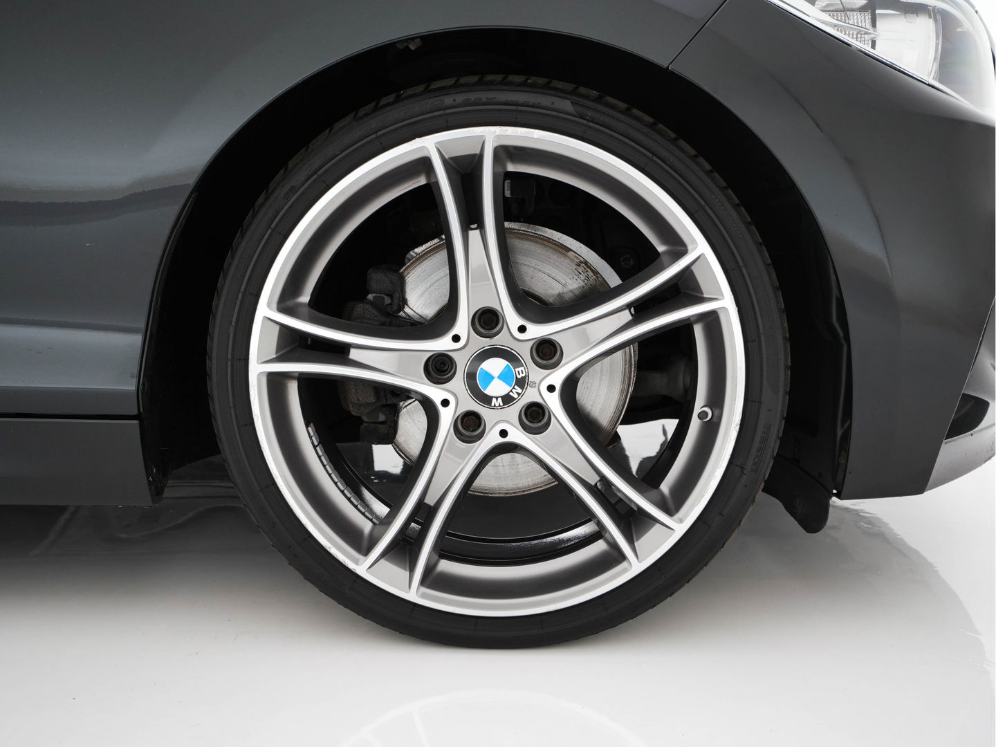 BMW 2 Serie Cabrio 220d Sport M-Sportpack Aut. *FULL-LEATHER | XENON | HARMAN/KARDON | MEMORY-PACK | HEATED-SPORTSEATS | NAVI-FULLMAP | DAB+ | ECC | PDC | 19''ALU*