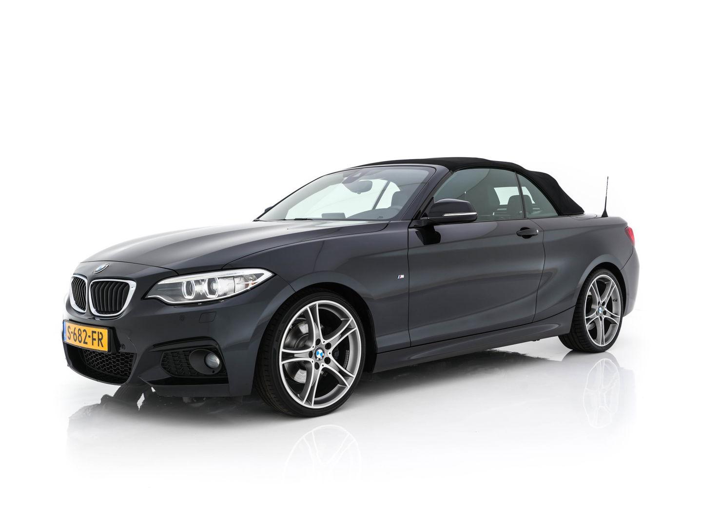 BMW 2 Serie Cabrio 220d Sport M-Sportpack Aut. *FULL-LEATHER | XENON | HARMAN/KARDON | MEMORY-PACK | HEATED-SPORTSEATS | NAVI-FULLMAP | DAB+ | ECC | PDC | 19''ALU*