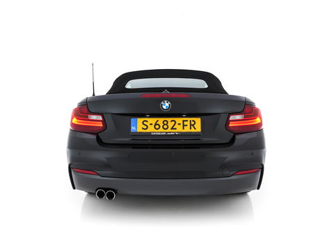 BMW 2 Serie Cabrio 220d Sport M-Sportpack Aut. *FULL-LEATHER | XENON | HARMAN/KARDON | MEMORY-PACK | HEATED-SPORTSEATS | NAVI-FULLMAP | DAB+ | ECC | PDC | 19''ALU*