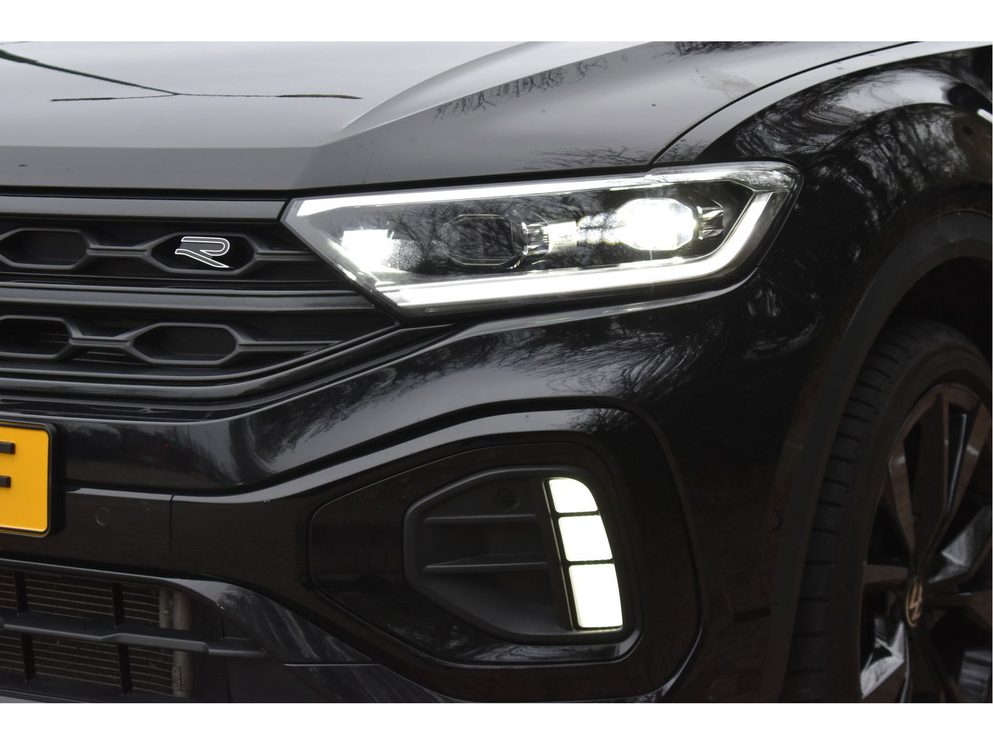 Volkswagen T-Roc Cabrio 1.5 TSI R-Line Black style | Virtual cockpit | Carplay | Stoelverwarming | Navi | Full LED | Netjes 29