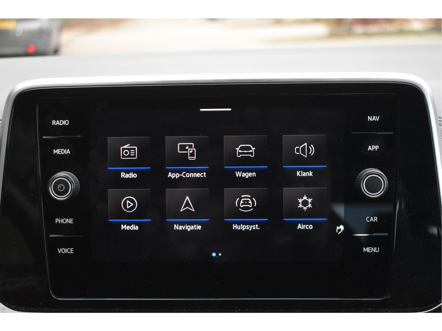 Volkswagen T-Roc Cabrio 1.5 TSI R-Line Black style | Virtual cockpit | Carplay | Stoelverwarming | Navi | Full LED | Netjes 29