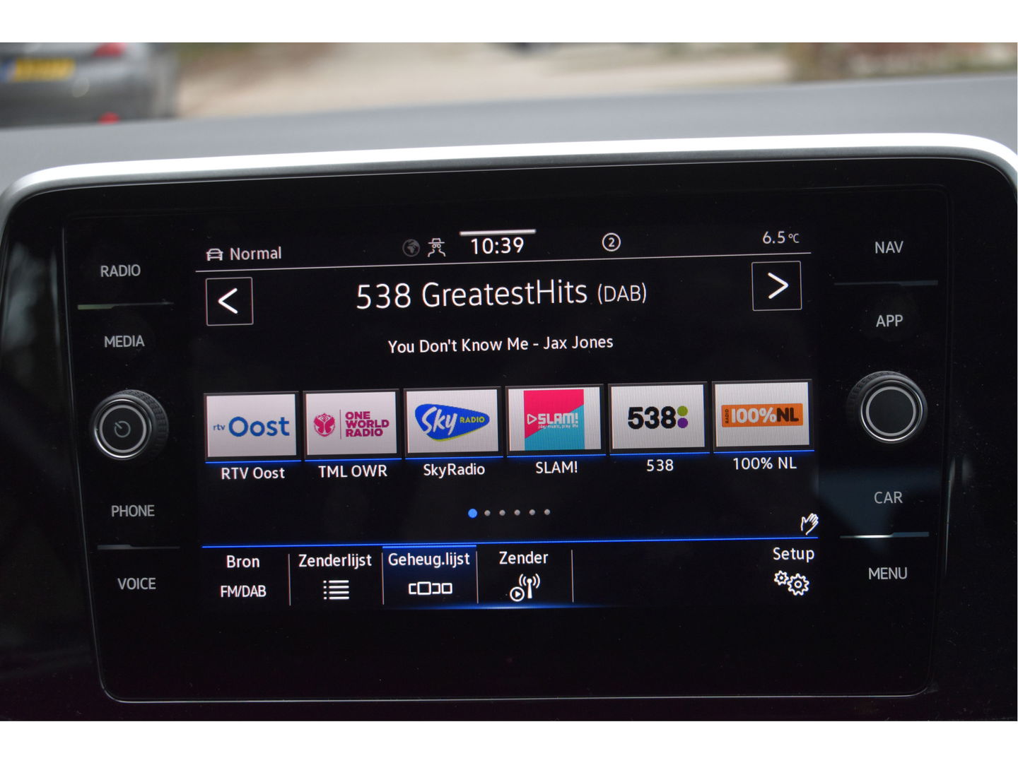 Volkswagen T-Roc Cabrio 1.5 TSI R-Line Black style | Virtual cockpit | Carplay | Stoelverwarming | Navi | Full LED | Netjes 29