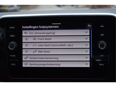 Volkswagen T-Roc Cabrio 1.5 TSI R-Line Black style | Virtual cockpit | Carplay | Stoelverwarming | Navi | Full LED | Netjes 29