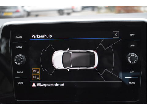 Volkswagen T-Roc Cabrio 1.5 TSI R-Line Black style | Virtual cockpit | Carplay | Stoelverwarming | Navi | Full LED | Netjes 29