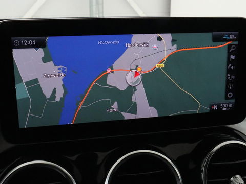 Mercedes-Benz C-Klasse 300e AMG Night | Adaptive cruise | Stoelverwarming | Carplay | Leder/Alcantara | Camera | Burmester Surround | Navigatie | Sfeerverlichting | Digital Cockpit | PHEV | Plug In