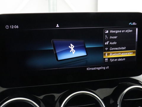 Mercedes-Benz C-Klasse 300e AMG Night | Adaptive cruise | Stoelverwarming | Carplay | Leder/Alcantara | Camera | Burmester Surround | Navigatie | Sfeerverlichting | Digital Cockpit | PHEV | Plug In