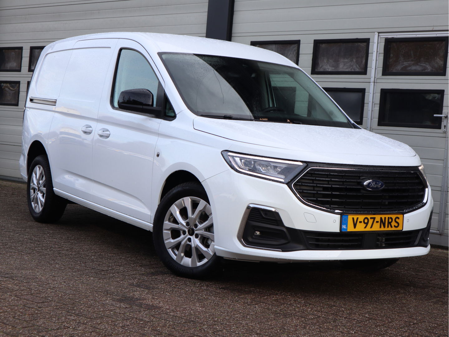 Ford Transit Connect 2.0 EcoBlue 120pk Automaat - Limited - Maxi L2 Lang - ACC - Stoelverwarming