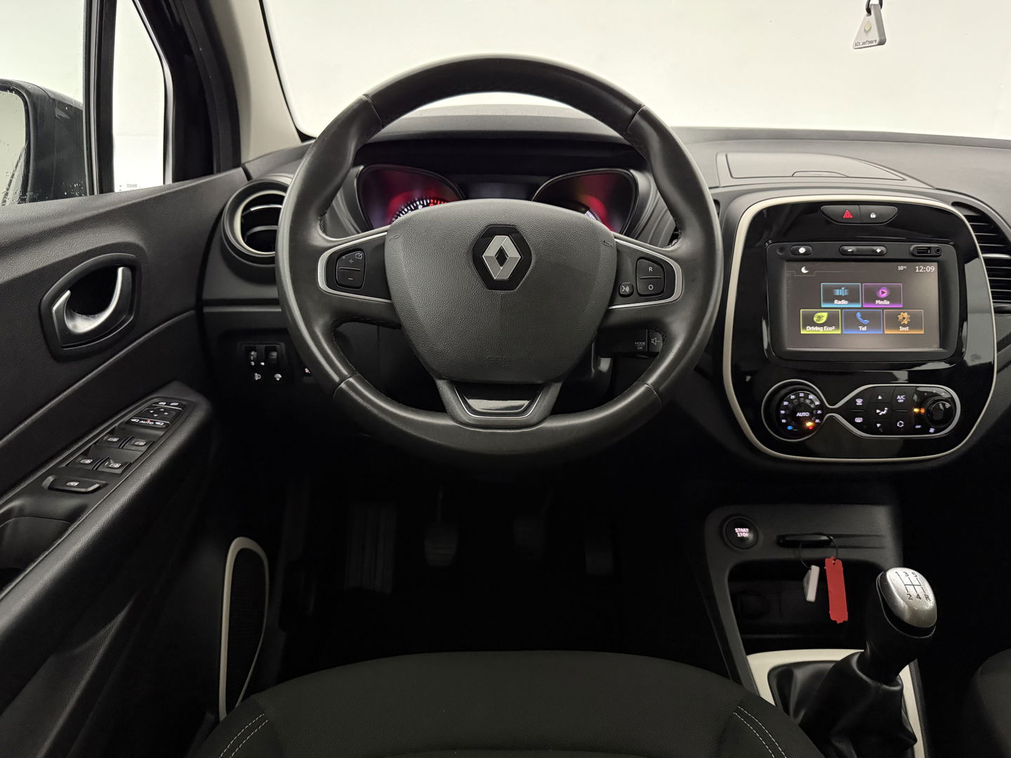 Renault Captur 0.9 TCe Limited | Clima | Cruise | LED | Keyless | Parkeersens.