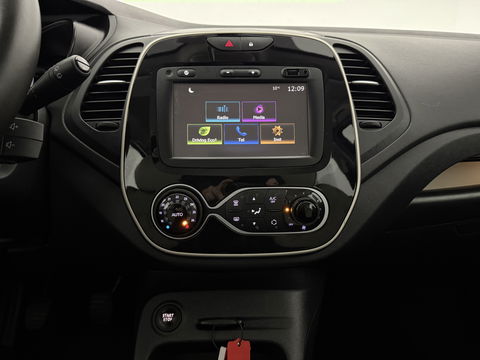 Renault Captur 0.9 TCe Limited | Clima | Cruise | LED | Keyless | Parkeersens.