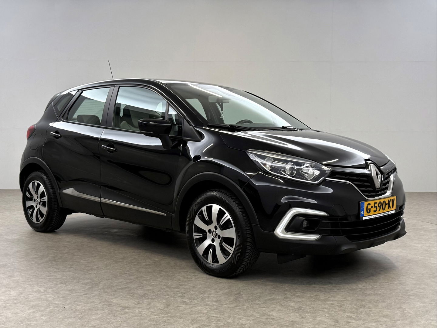 Renault Captur 0.9 TCe Limited | Clima | Cruise | LED | Keyless | Parkeersens.