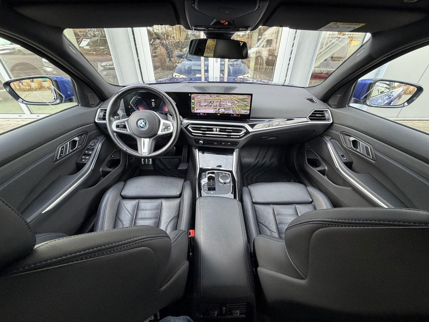 BMW 3-serie 320e High Ex. M-Sport Pro |M-Seats|Memory|Ad. M onderstel|19"|Cam|HiFi