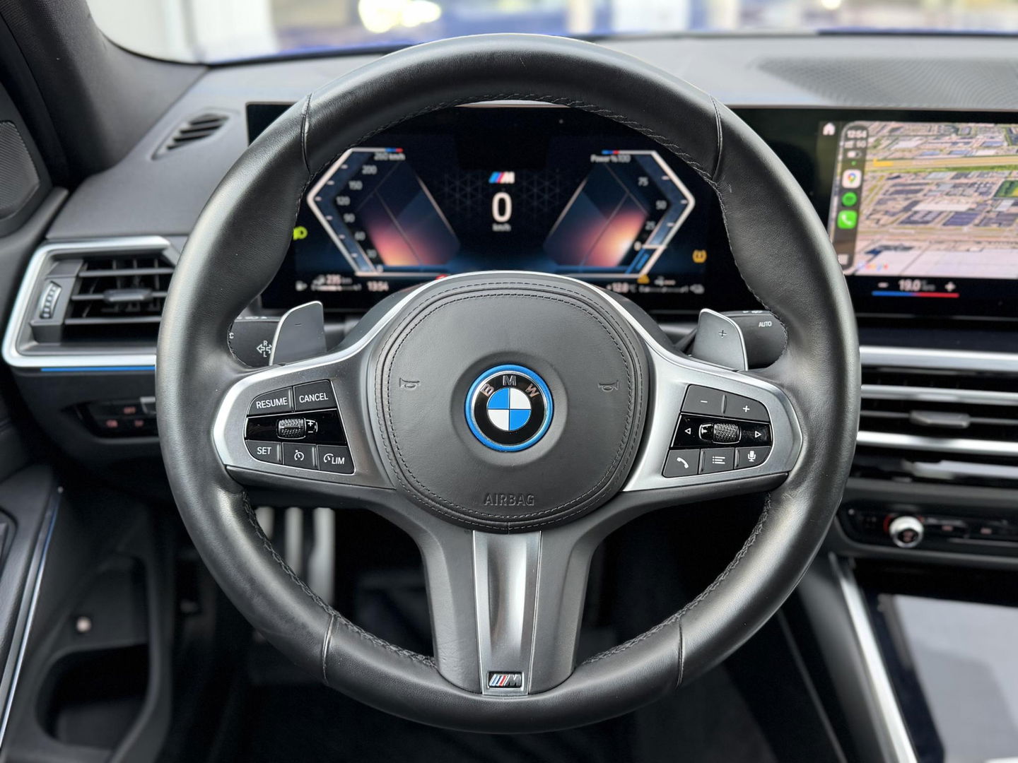 BMW 3-serie 320e High Ex. M-Sport Pro |M-Seats|Memory|Ad. M onderstel|19"|Cam|HiFi