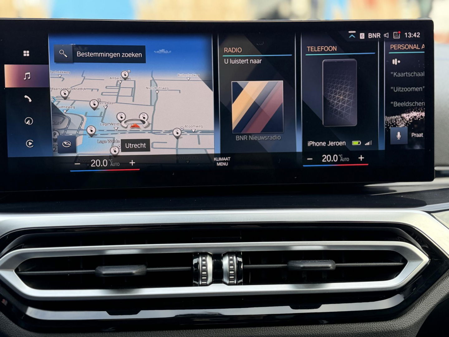 BMW 3-serie 320e High Ex. M-Sport Pro |M-Seats|Memory|Ad. M onderstel|19"|Cam|HiFi