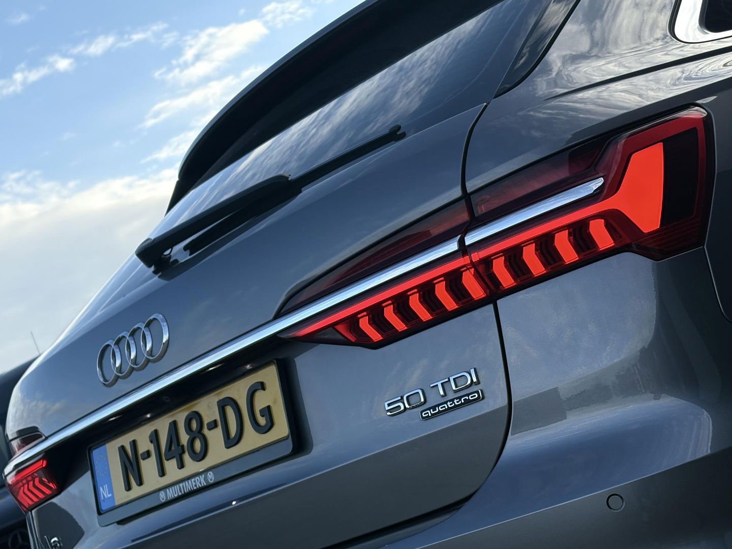 Audi A6 Avant 50 TDI QUATTRO SPORT S LINE | TREKHAAK | MATRIX LED | 360 | STOELVERWARMING