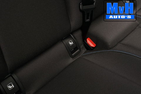 Lynk & Co 01 1.5 Plug-in Hybride|FULL BLACK XL|360°CAM|NAP