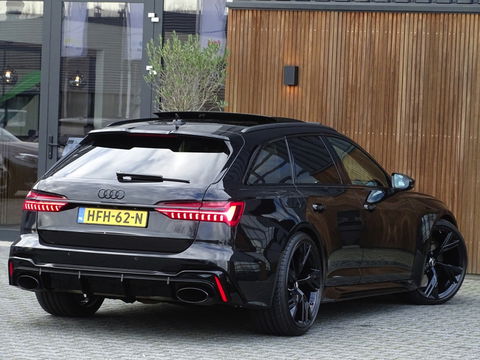 Audi RS6 Avant TFSI V8 731PK quattro carbon / B&O / Laser