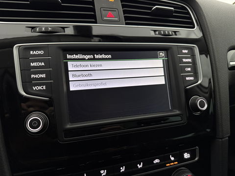 Volkswagen Golf 1.4 TSI R-Line | Camera | Cruise | Clima | Massage | Stoelverw. | Parkeersens. | NAP