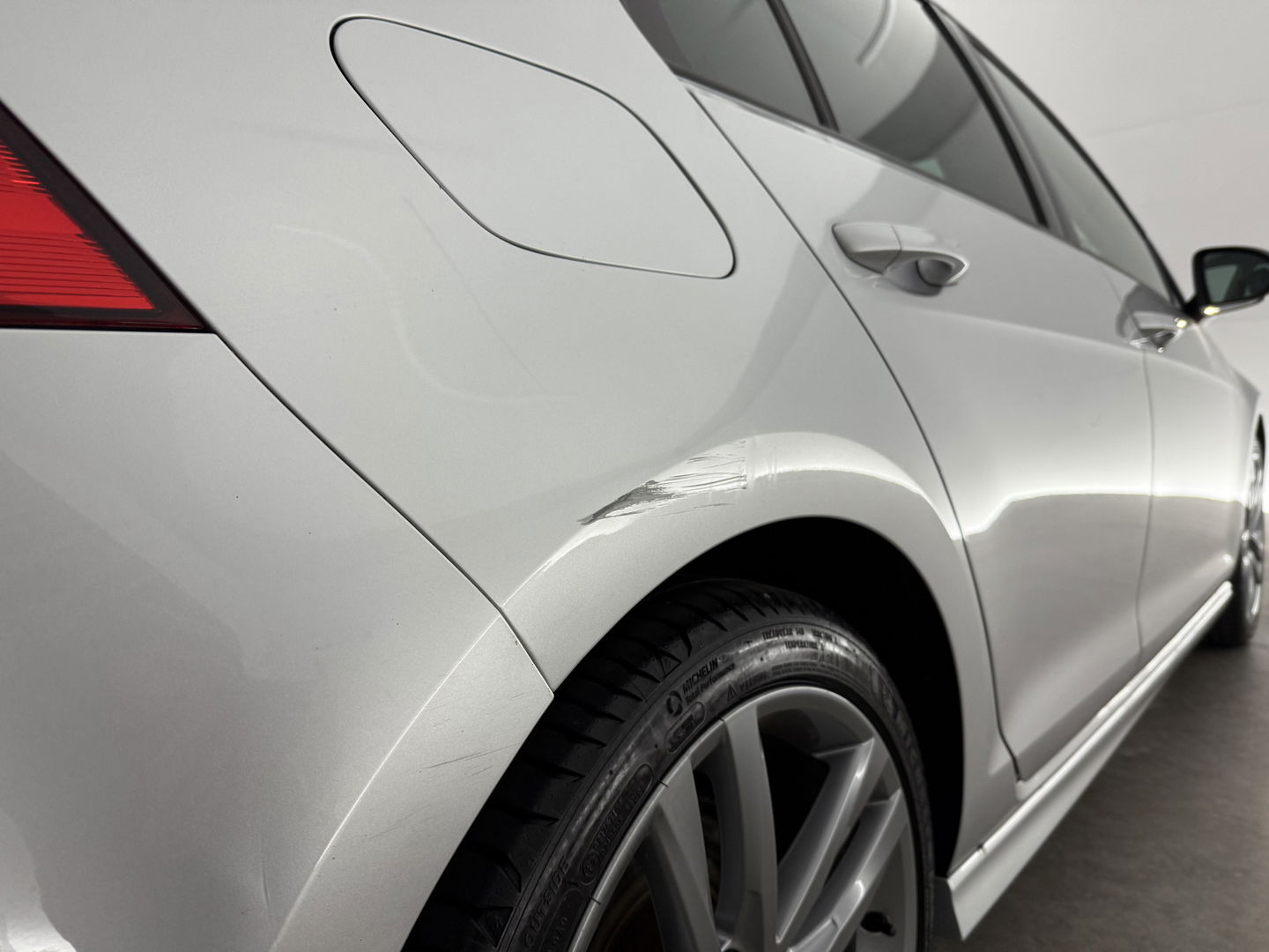 Volkswagen Golf 1.4 TSI R-Line | Camera | Cruise | Clima | Massage | Stoelverw. | Parkeersens. | NAP