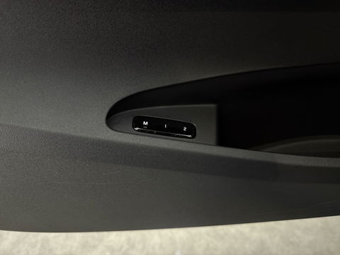 Polestar 2 Long Range Dual Motor 78kWh Launch Edition | SOH 93% | Snelladen | H/K | Pano | Virtual | Memory | Adap. Cruise | 360° Cam | Stoel/Stuur verw. | Trekh. | Keyless | Carplay