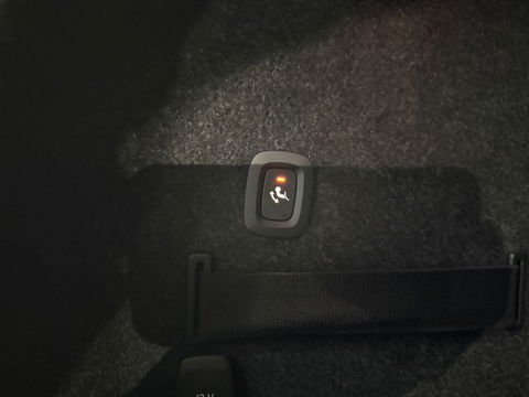 Polestar 2 Long Range Dual Motor 78kWh Launch Edition | SOH 93% | Snelladen | H/K | Pano | Virtual | Memory | Adap. Cruise | 360° Cam | Stoel/Stuur verw. | Trekh. | Keyless | Carplay