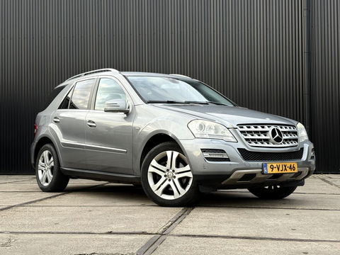 Mercedes-Benz M-Klasse ML 300 V6 205 PK AUT | 3500KG TREKHAAK | AIRMATIC LUCHTVERING | 4MATIC