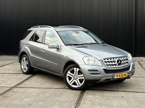 Mercedes-Benz M-Klasse ML 300 V6 205 PK AUT | 3500KG TREKHAAK | AIRMATIC LUCHTVERING | 4MATIC
