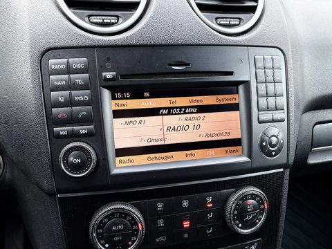 Mercedes-Benz M-Klasse ML 300 V6 205 PK AUT | 3500KG TREKHAAK | AIRMATIC LUCHTVERING | 4MATIC